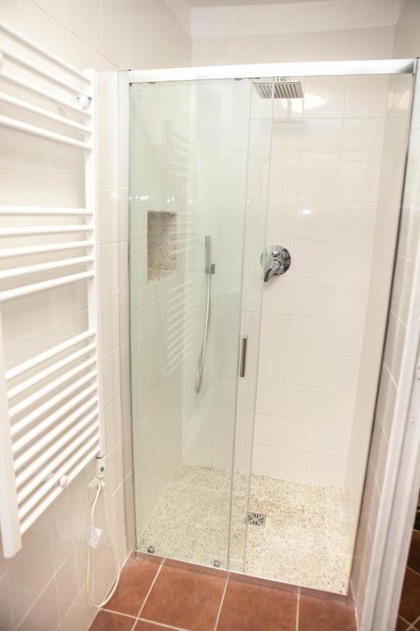 Domina Trastevere Apartment - Roma Kültér fotó